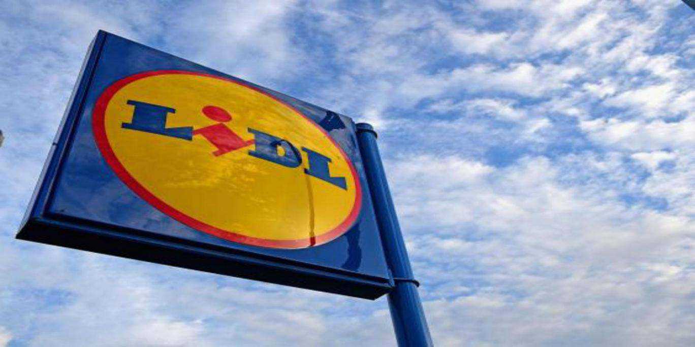 Brexit hands high street to Germany's Lidl as Sainsbury's put in shade