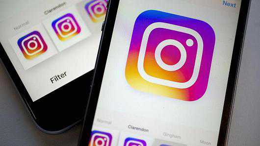 Instagram users are promoting economic policy for pay