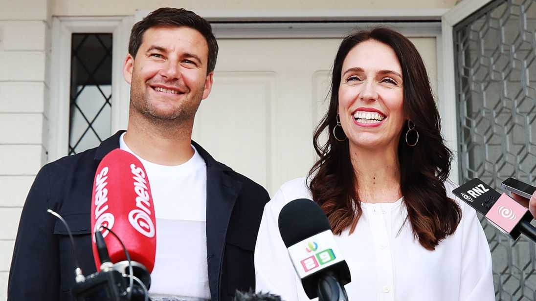 New Zealand PM Ardern pregnant with 1st child