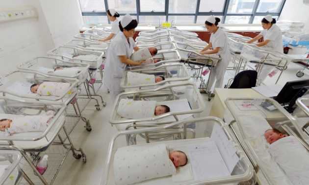 Chinese couples disappoint Beijing as birth rate dips