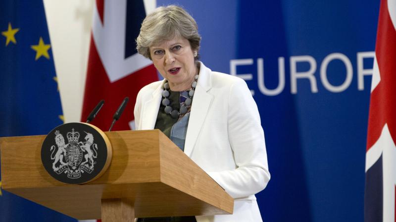 May sets up ‘War Cabinet’ to battle Brexit infighting