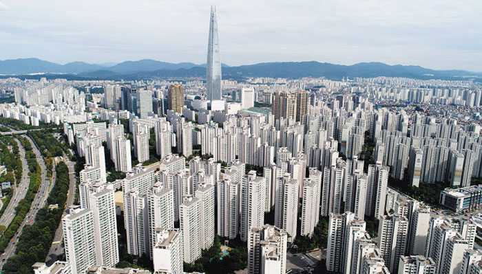 Prices of Leased Homes Soar in Seoul