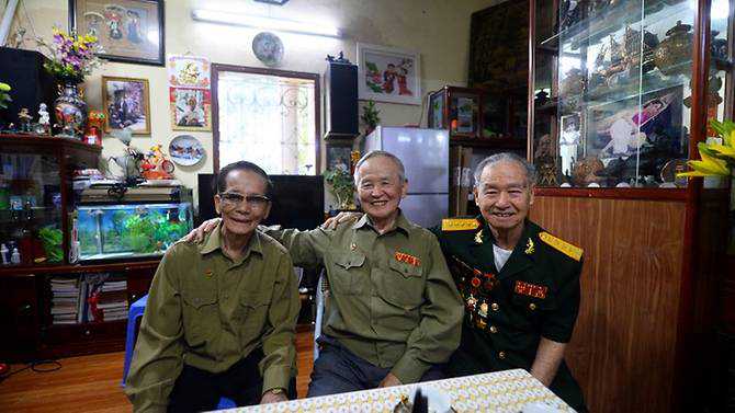 Vietnam vets welcome French PM's visit to Dien Bien Phu battle site