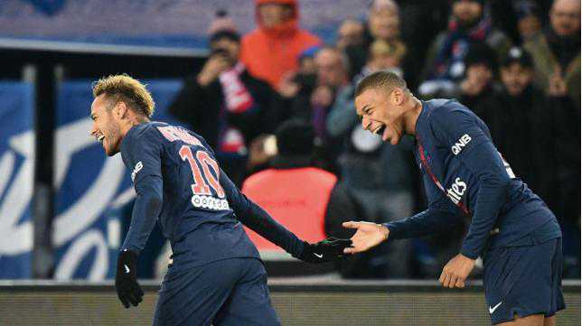 Mbappe, Neymar steer PSG to new win record