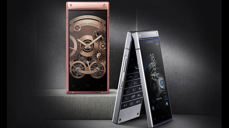 Samsung W2019 flip phone launched with dual AMOLED displays, Snapdragon 845