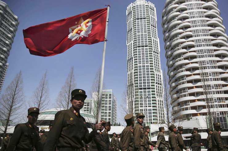 Pyongyang allows U.S. citizen to return home