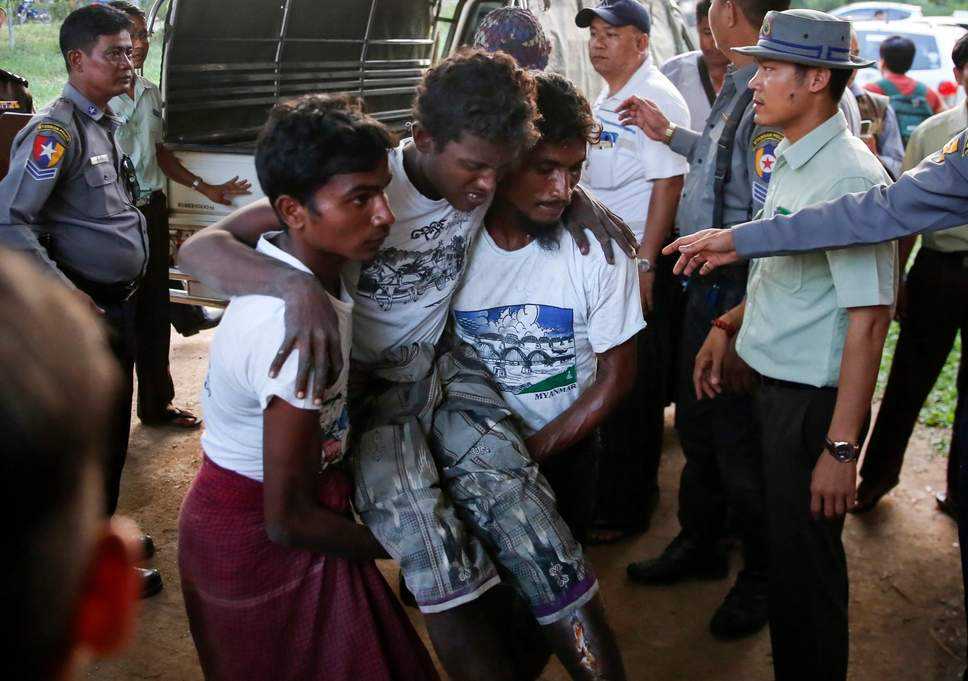 Myanmar police shoot, injure 4 Rohingya
