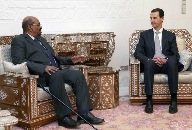 Sudanese president visits Syria in first trip by Arab leader since start of 2011 civil war