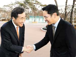 PM Meets Samsung Chief Ahead of 5G Launch