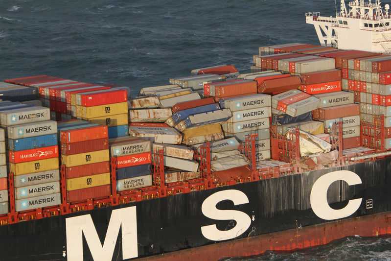 Swiss shipping firm begins cleanup in Dutch waters after container spill