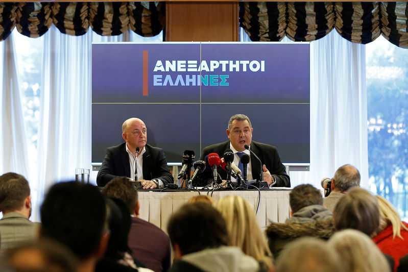 Greek PM calls for confidence vote after top minister quits