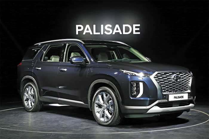 Hyundai's New Palisade SUV Appeals to Middle-Aged Men