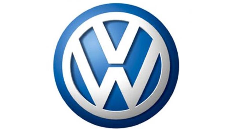 Volkswagen to manufacture mobile electric car recharging stations