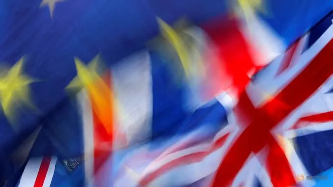 EU, UK officials hold more Brexit talks