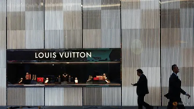 Apple, luxury brands drop China prices as VAT cuts come into effect