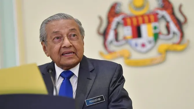 Malaysia-Singapore leaders' retreat next week to discuss 'unresolved' issues: PM Mahathir