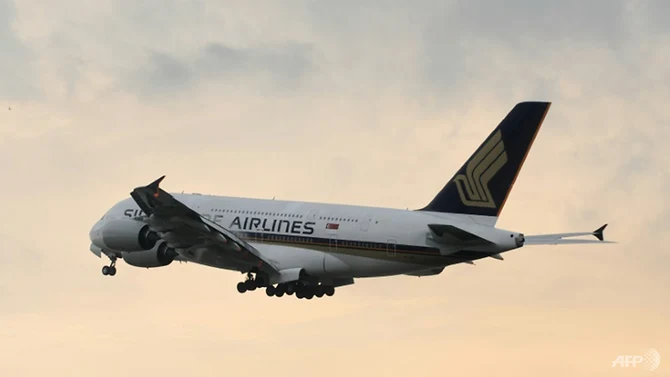 Singapore Airlines flight to Delhi hit with 'hydraulic system issue' before landing