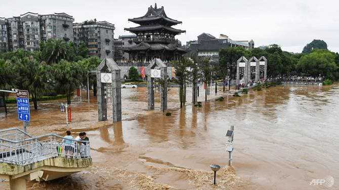 China flooding kills at least 19