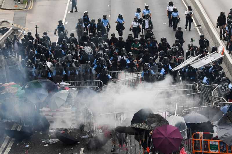 H.K. unrest alarms Taiwan