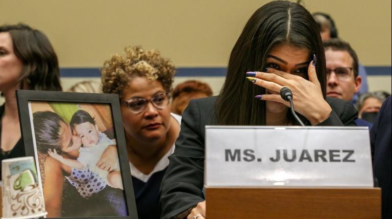 Migrant woman slams ‘cruelty’ of US detention as infant daughter dies in custody