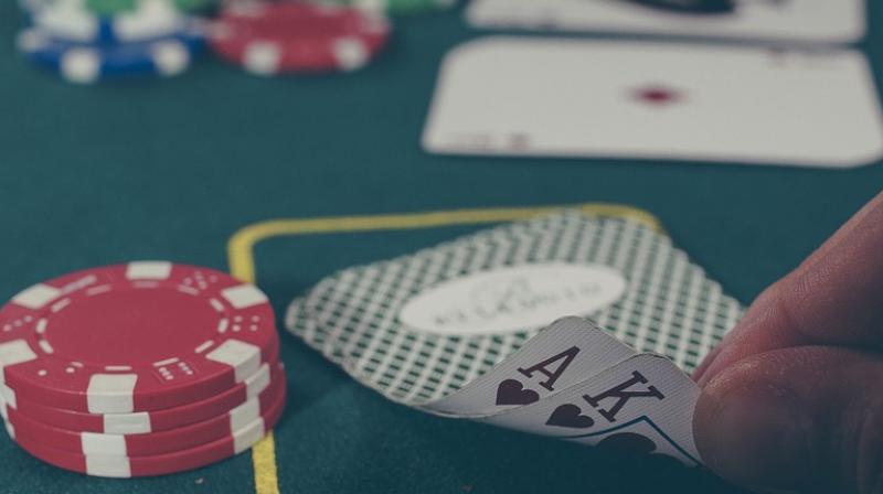 Facebook's AI Pluribus beats human pros in six-player poker