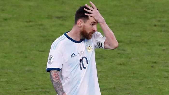 Messi suspended from Argentina for comments