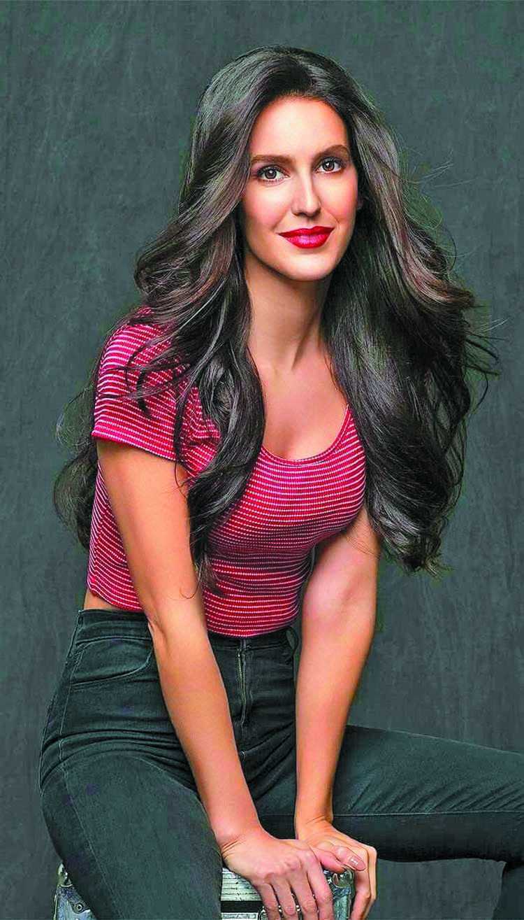 Isabelle kaif to star with Aayush Sharma