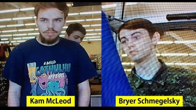 Canadian police finds 2 bodies, believes to be teen murder suspects