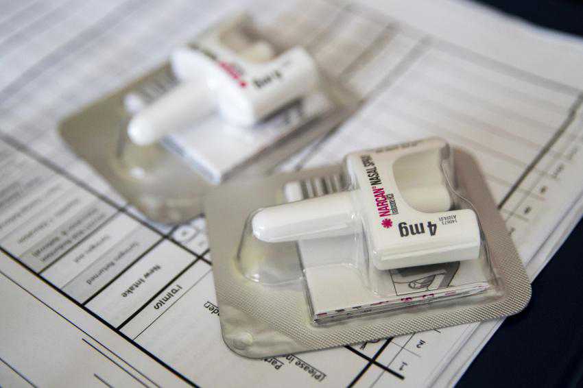 Boom in overdose-reversing drug is tied to fewer drug deaths