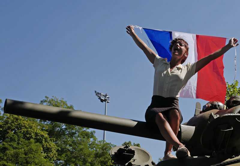 Paris celebrates liberation from Nazis