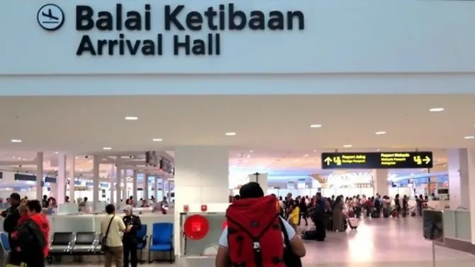 3 Chinese nationals deported over assault of immigration officers at KLIA2