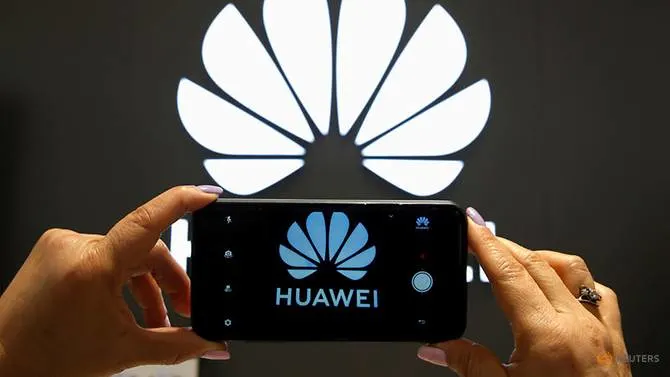 Huawei denies US allegations of technology theft