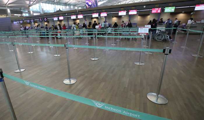 Travel Agencies Hit as Koreans Shun Japan