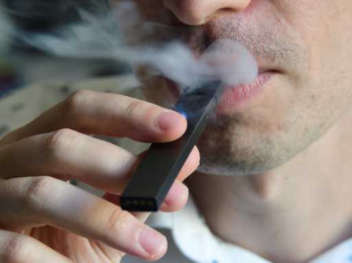 How dangerous is vaping? The science remains hazy