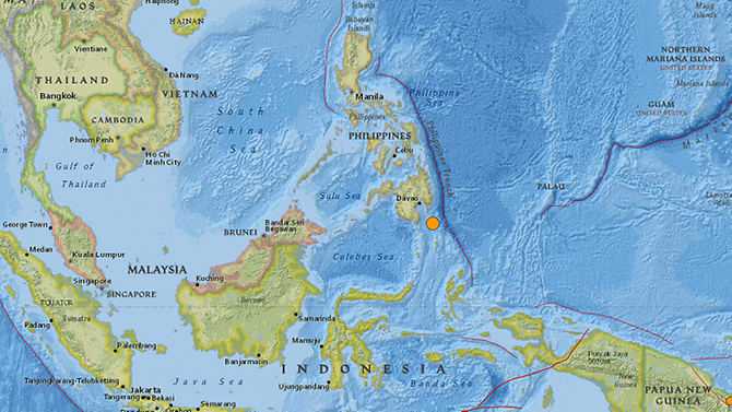 Magnitude 6.4 earthquake strikes off southern Philippines