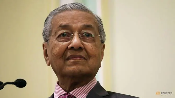 Malaysia to study impact of India's planned trade action after Mahathir's Kashmir comments
