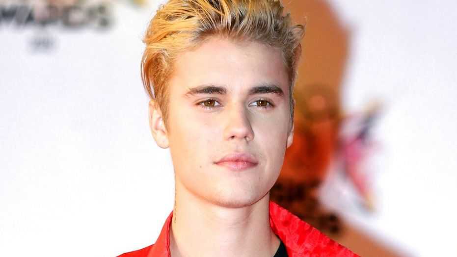 Justin Bieber to hit the road with a tour