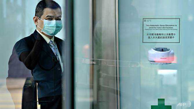 Hong Kong steps up response to China pneumonia outbreak