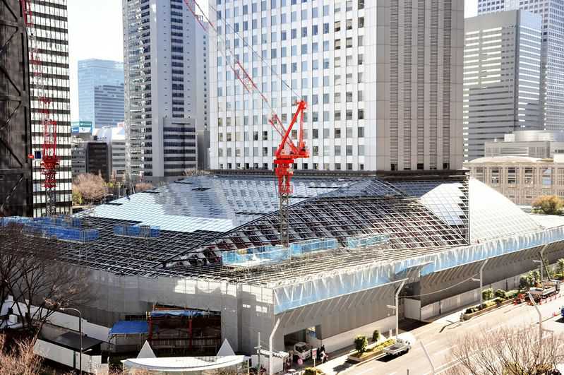 Glass-roofed event space to liven up Shinjuku from June