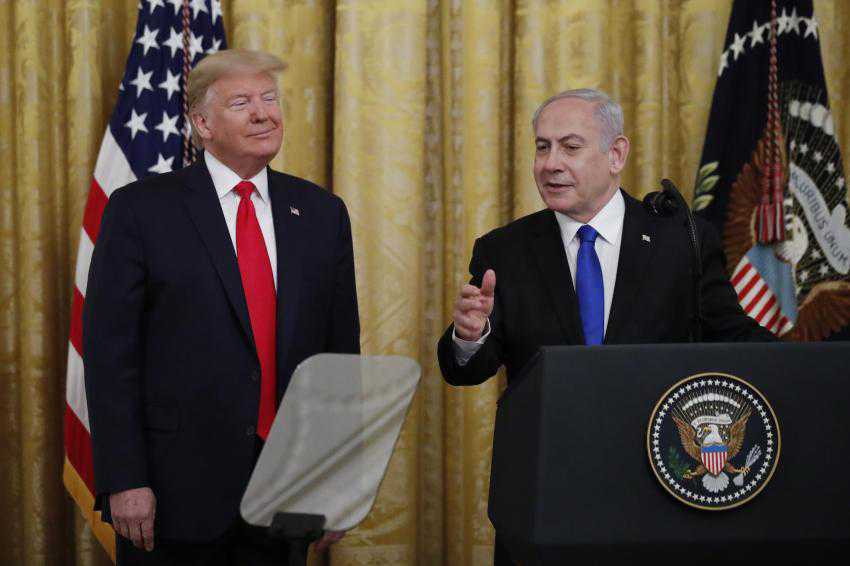 Trump peace plan delights Israelis, enrages Palestinians