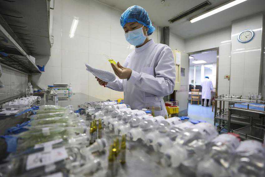 Russia to ban access of Chinese nationals to halt virus
