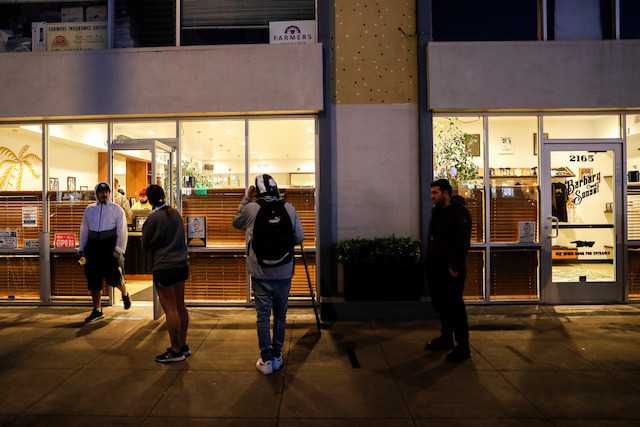 Long lines at SAN FRANCISCO BAY AREA area cannabis shops exempt from coronavirus lockdown