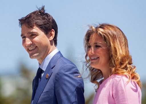 Canadian premier Justin Trudeau's wife recovers from coronavirus
