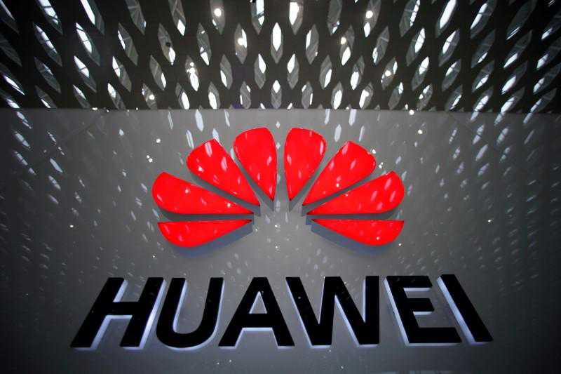U.S. prepares crackdown on Huawei's global chip supply