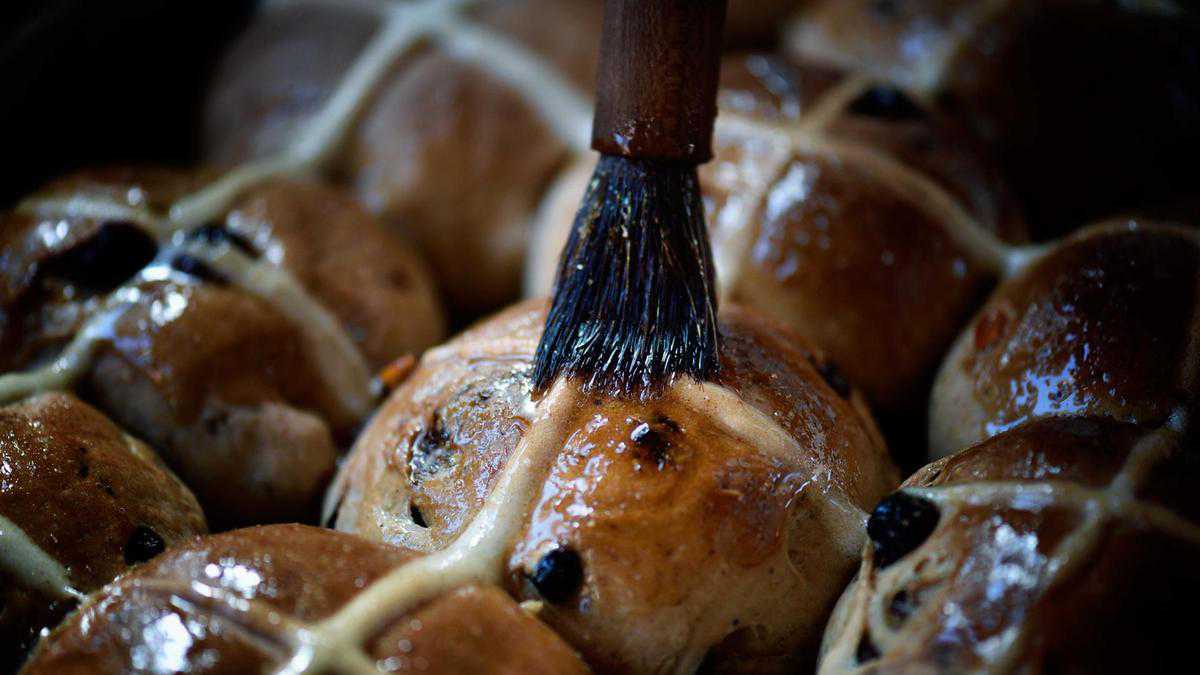 Hot cross buns recipe: an Easter deal with to create at home