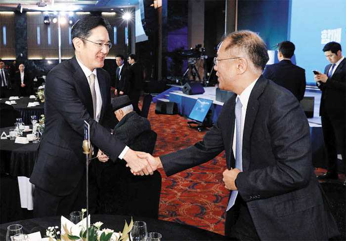 Samsung, Hyundai Be a part of Hands to build up Electric-Car Batteries