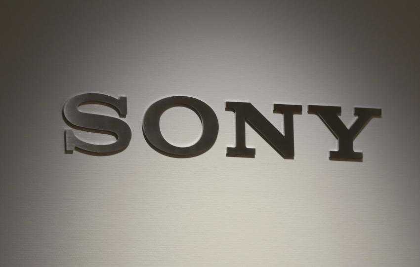 Sony to get full control of financial unit to weather crisis
