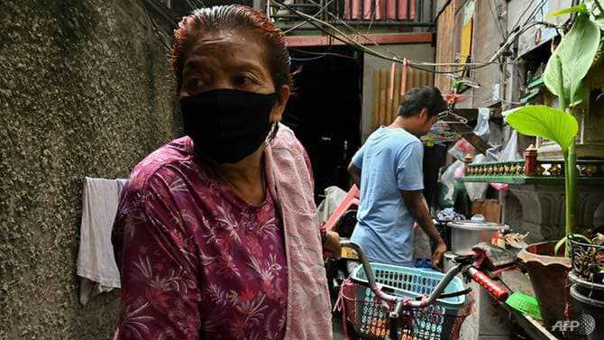Walls close in on Thailand's poorest as virus shrivels economy