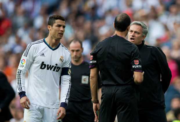 Ronaldo Was On The Verge Of Crying DUE TO Mourinho