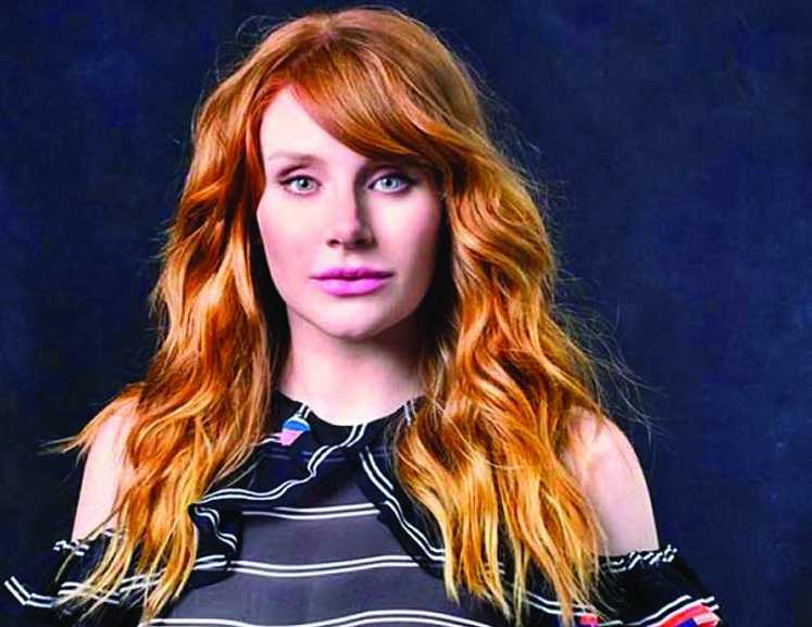 Bryce Dallas pleased to go back on 'Jurassic World' sets